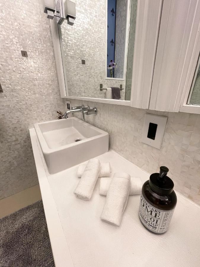Perfect Wrigleyville Stay Чикаго Екстериор снимка