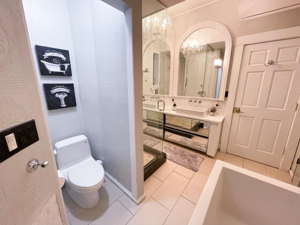 Perfect Wrigleyville Stay Чикаго Екстериор снимка