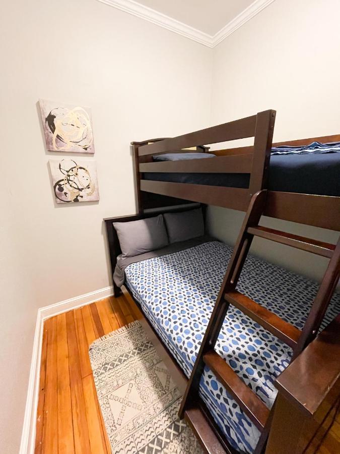 Perfect Wrigleyville Stay Чикаго Екстериор снимка